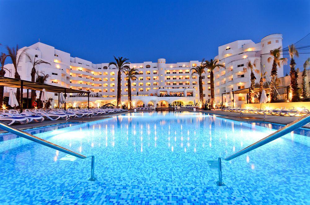 Db San Antonio + Hotel 4*