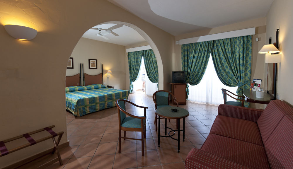 Hotel Db San Antonio + St. Paul's Bay