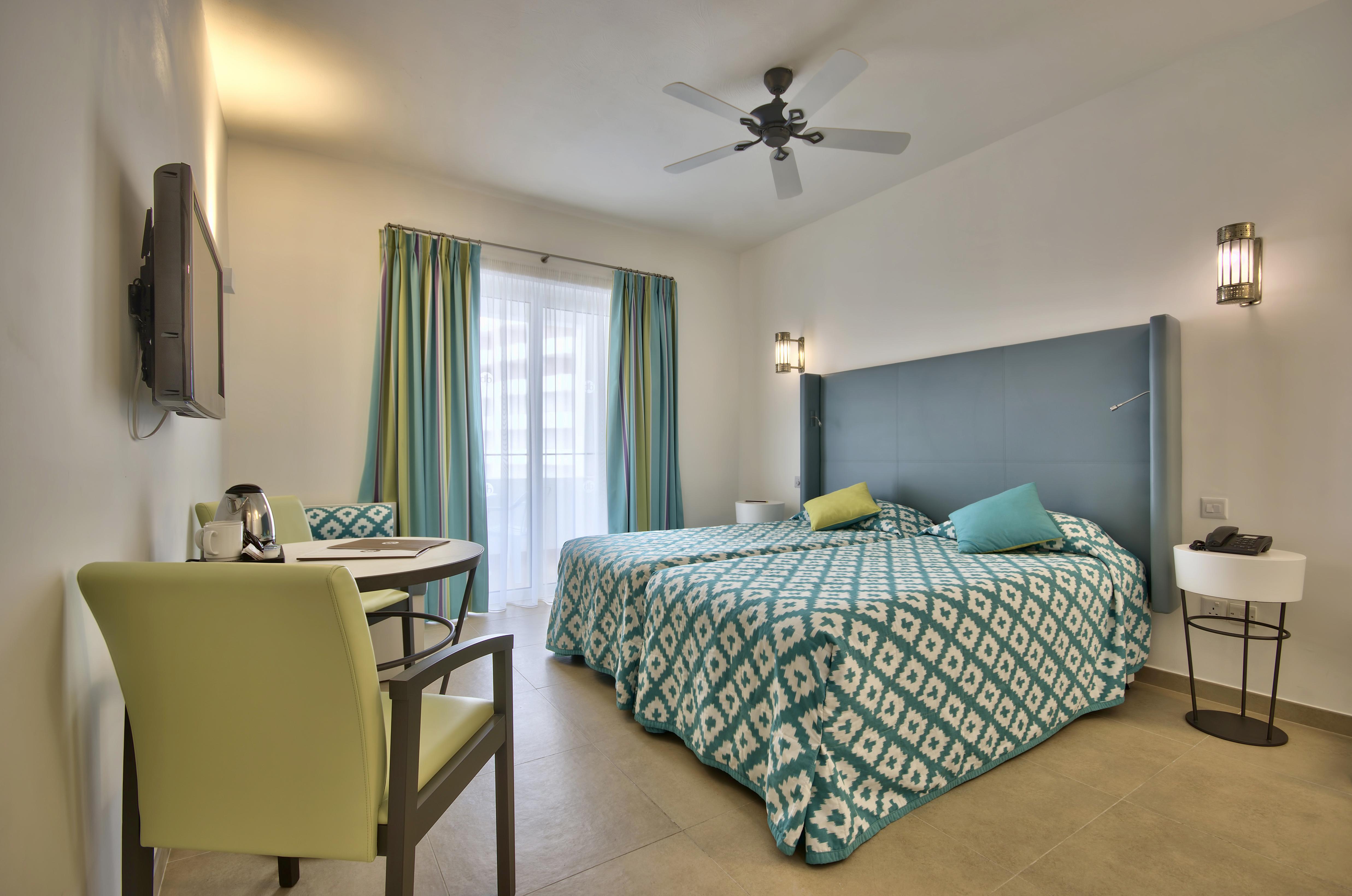 Db San Antonio + 4* St. Paul's Bay