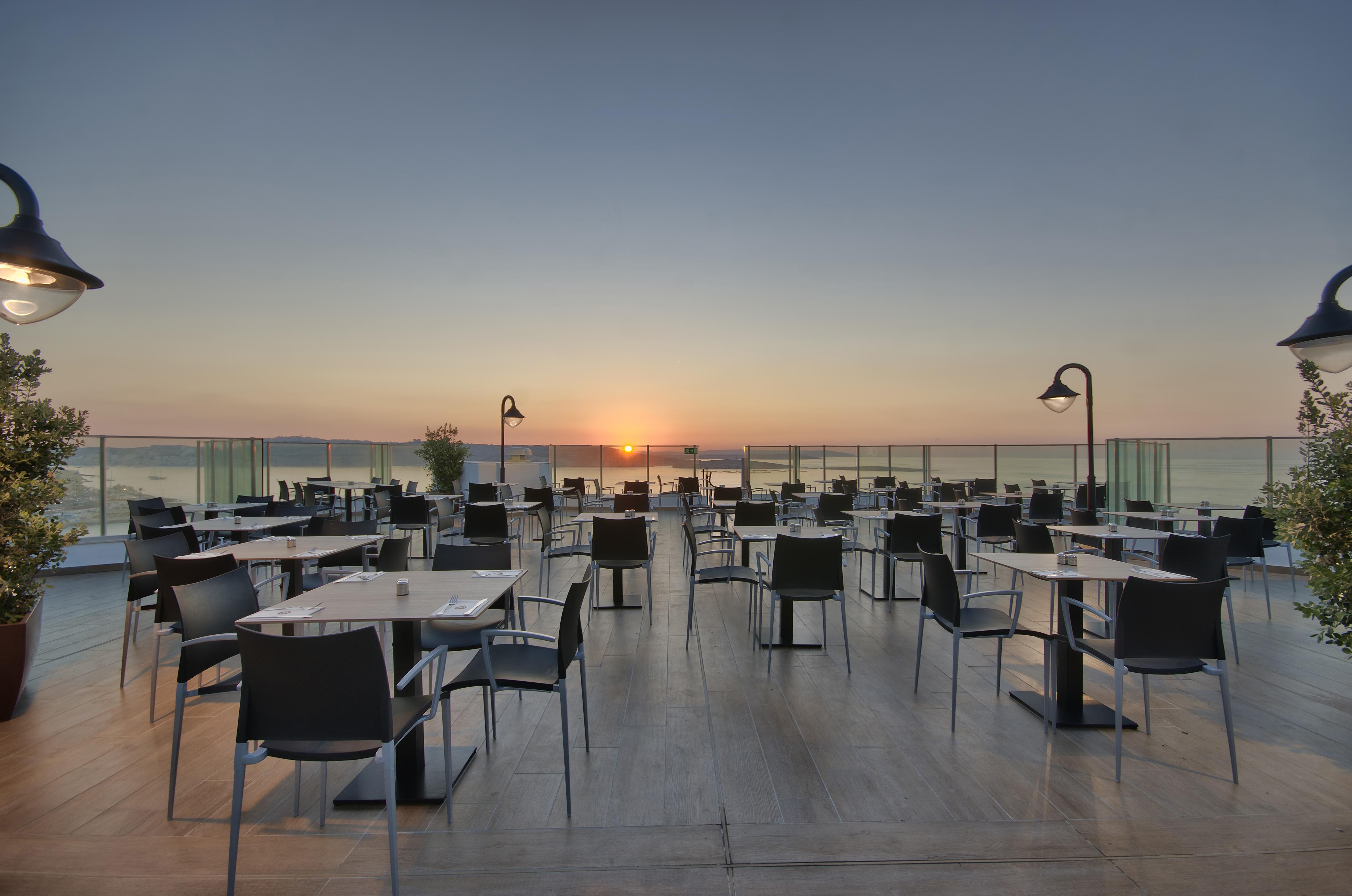 Db San Antonio + Hotel 4*